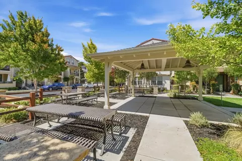 Exterior - Minaret Ave, Mountain View, CA 94043 photo 13 of 16