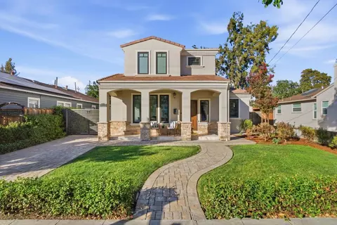 3717 Park Blvd, Palo Alto, CA 94306