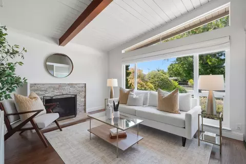 Living - 321 Anna Ave, Mountain View, CA 94043 photo 1 of 3