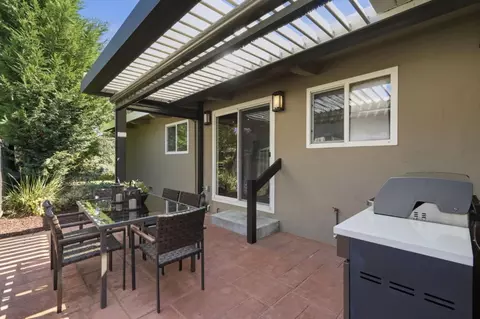 Exterior - 321 Anna Ave, Mountain View, CA 94043 photo 4 of 7