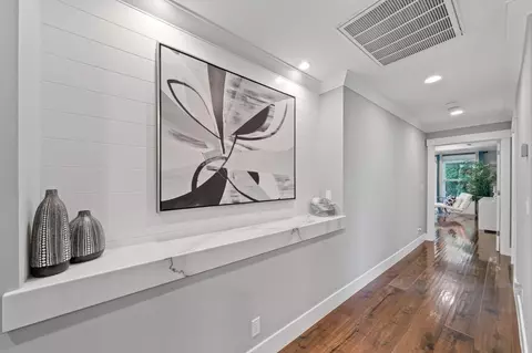 Entry Way - 1052 Mcbain Ave, Campbell, CA 95008 photo 6 of 9