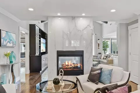 Living - 1052 Mcbain Ave, Campbell, CA 95008 photo 4 of 17
