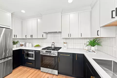 Kitchen - 200 Magnolia Ave, Millbrae, CA 94030 photo 3 of 4