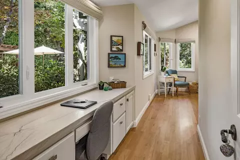 Entry Way - 1068 Rose Ave, Mountain View, CA 94040 photo 2 of 3