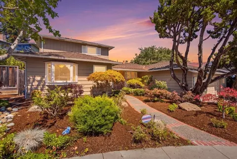 2872 Roland Ave, San Carlos, CA 94070