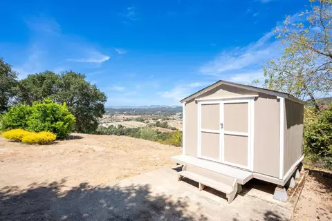 Exterior - 1175 Marilyn Ln, Aromas, CA 95004 photo 13 of 25