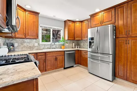 Kitchen - 1175 Marilyn Ln, Aromas, CA 95004 photo 2 of 5