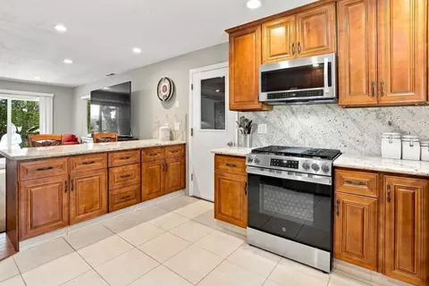 Kitchen - 1175 Marilyn Ln, Aromas, CA 95004 photo 4 of 5