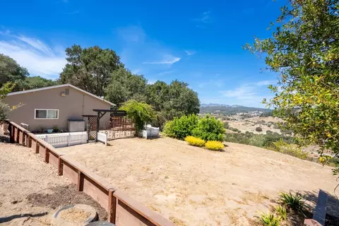 Exterior - 1175 Marilyn Ln, Aromas, CA 95004 photo 14 of 25