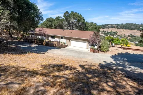 Exterior - 1175 Marilyn Ln, Aromas, CA 95004 photo 2 of 25