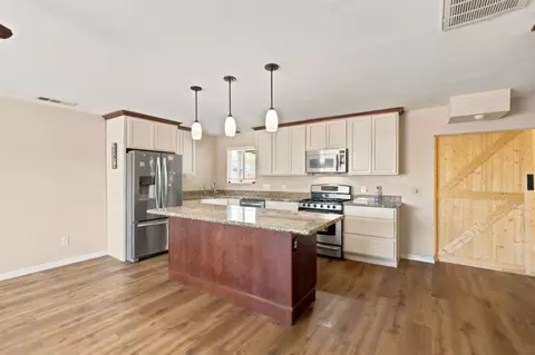 Kitchen - 521 Oregon St, Manteca, CA 95337 photo 2 of 2