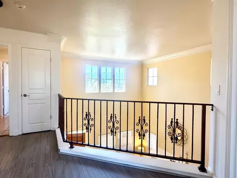 Entry Way - Creekside Ct, Gilroy, CA 95020 photo 1 of 2