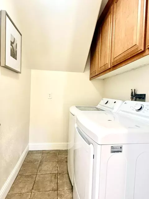 Other - Creekside Ct, Gilroy, CA 95020 photo 5 of 5