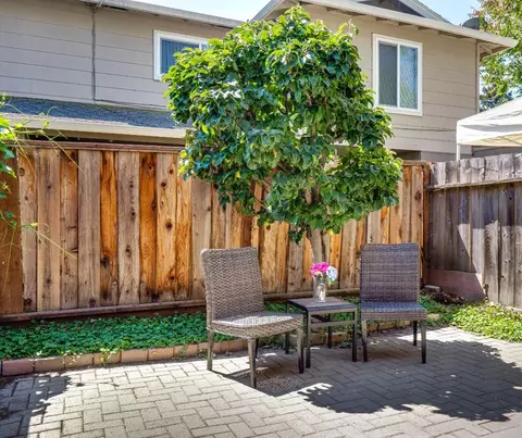 Exterior - 213 N Temple Dr, Milpitas, CA 95035 photo 5 of 8