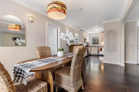 Dining - 326 Channing Way, Pacifica, CA 94044 photo 2 of 3