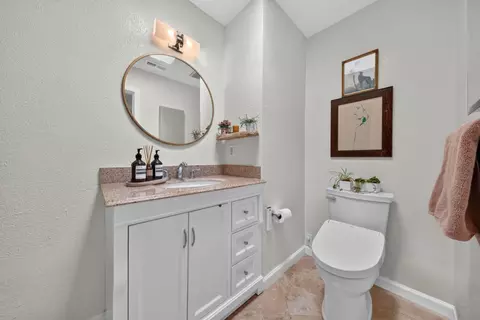 Bath - 2355 Beach Blvd 204, Pacifica, CA 94044 photo 3 of 4