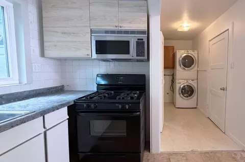 Other - 652 Rockaway Beach Ave, Pacifica, CA 94044 photo 1 of 11