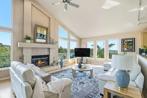 Living - Marthas Way, Aptos, CA 95003 photo 4 of 6