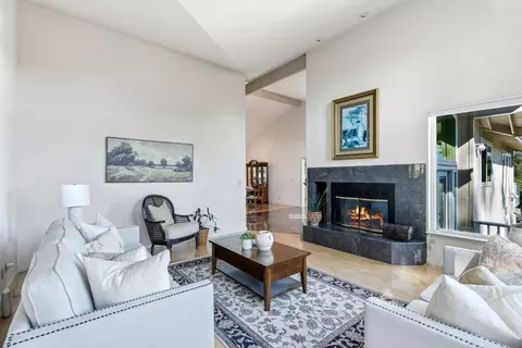 Living - Marthas Way, Aptos, CA 95003 photo 3 of 6