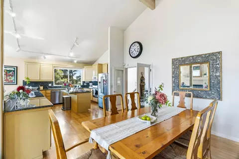 Dining - Marthas Way, Aptos, CA 95003 photo 3 of 4
