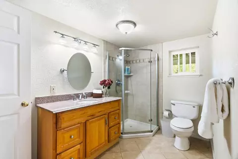 Bath - Marthas Way, Aptos, CA 95003 photo 6 of 6