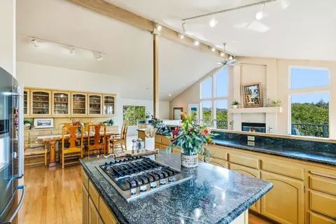 Kitchen - Marthas Way, Aptos, CA 95003 photo 5 of 7