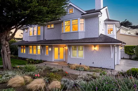 Exterior - 2 Alameda Ave, Half Moon Bay, CA 94019 photo 43 of 47