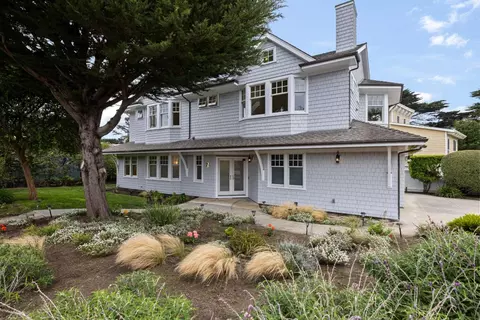 Exterior - 2 Alameda Ave, Half Moon Bay, CA 94019 photo 7 of 47