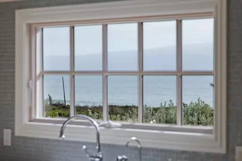 Kitchen - 2 Alameda Ave, Half Moon Bay, CA 94019 photo 4 of 8