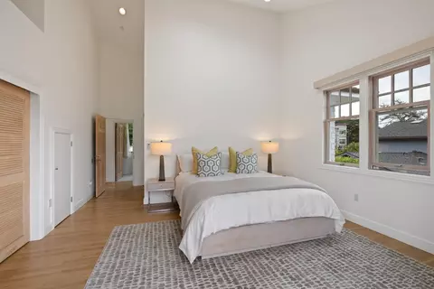 Bedroom - 2 Alameda Ave, Half Moon Bay, CA 94019 photo 2 of 5
