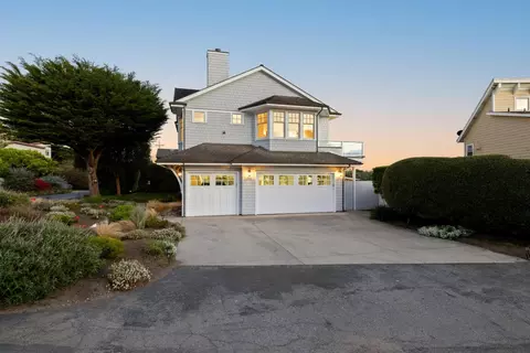 Exterior - 2 Alameda Ave, Half Moon Bay, CA 94019 photo 23 of 47