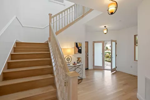 Entry Way - 2 Alameda Ave, Half Moon Bay, CA 94019 photo 1 of 6