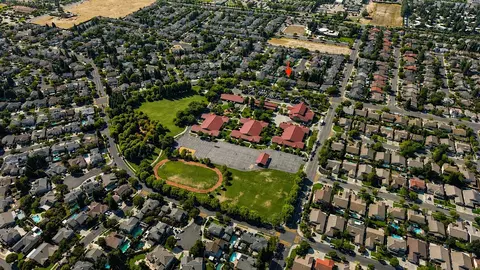 View/Area - 532 W Springer Dr, Turlock, CA 95382 photo 6 of 6