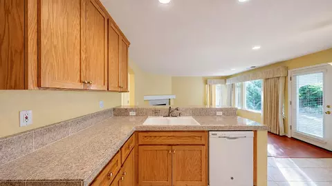 Kitchen - 532 W Springer Dr, Turlock, CA 95382 photo 2 of 6