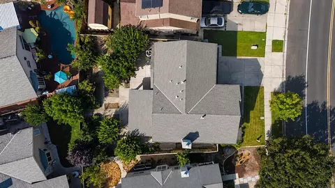 View/Area - 532 W Springer Dr, Turlock, CA 95382 photo 3 of 6