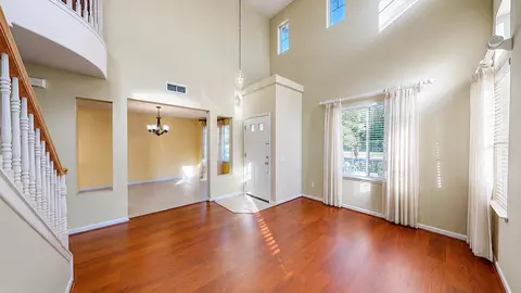 Living - 532 W Springer Dr, Turlock, CA 95382 photo 2 of 8