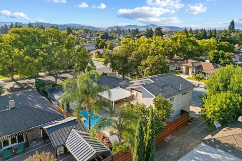 View/Area - 7790 Filice Dr, Gilroy, CA 95020 photo 2 of 13