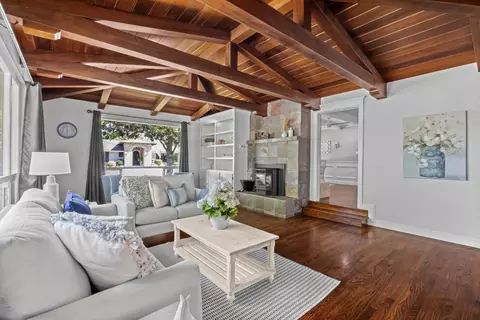 Living - 7790 Filice Dr, Gilroy, CA 95020 photo 5 of 5