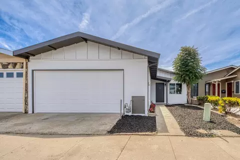 520 Calaveras Dr, Salinas, CA 93906
