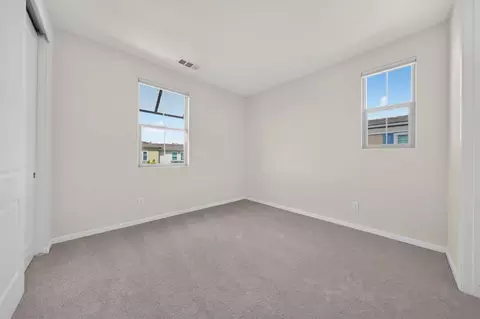 Bedroom - 318 Expedition Ln, Milpitas, CA 95035 photo 4 of 6