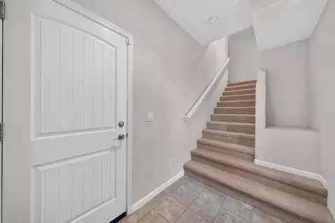 Entry Way - 318 Expedition Ln, Milpitas, CA 95035 photo 8 of 8