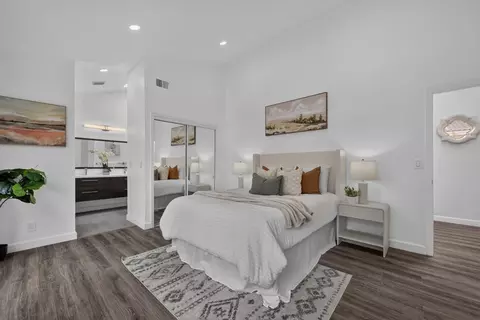 Bedroom - 18 Tyrella Ct, Mountain View, CA 94043 photo 6 of 7