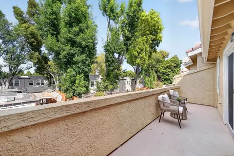 Exterior - 18 Tyrella Ct, Mountain View, CA 94043 photo 5 of 7