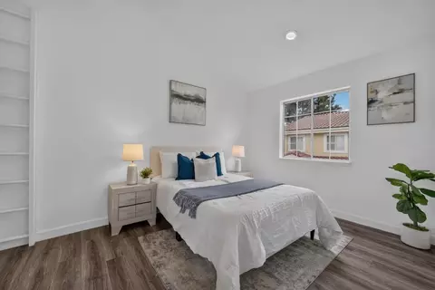 Bedroom - 18 Tyrella Ct, Mountain View, CA 94043 photo 1 of 7