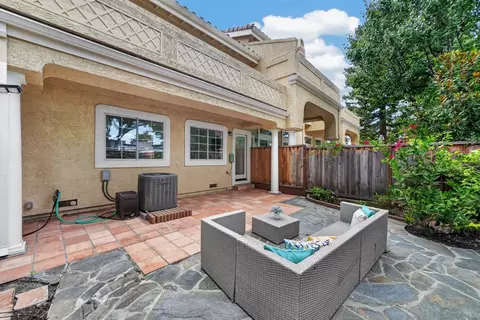 Exterior - 18 Tyrella Ct, Mountain View, CA 94043 photo 7 of 7