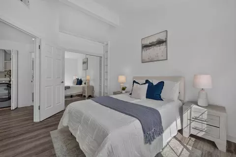 Bedroom - 18 Tyrella Ct, Mountain View, CA 94043 photo 3 of 7