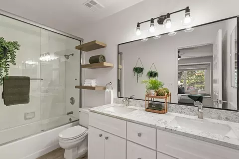 Bath - 171 Redding Rd, Campbell, CA 95008 photo 1 of 4