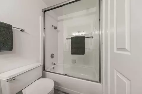 Bath - 171 Redding Rd, Campbell, CA 95008 photo 4 of 4