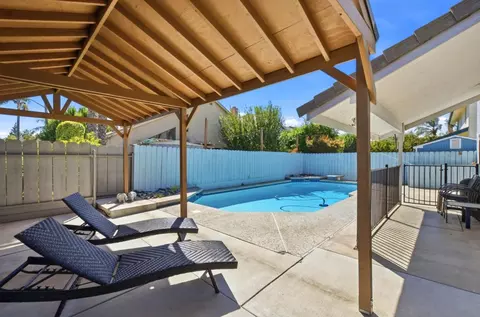 Exterior - 2512 Burlwood Dr, Modesto, CA 95355 photo 6 of 10