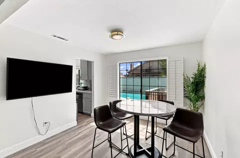 Dining - 2512 Burlwood Dr, Modesto, CA 95355 photo 1 of 2